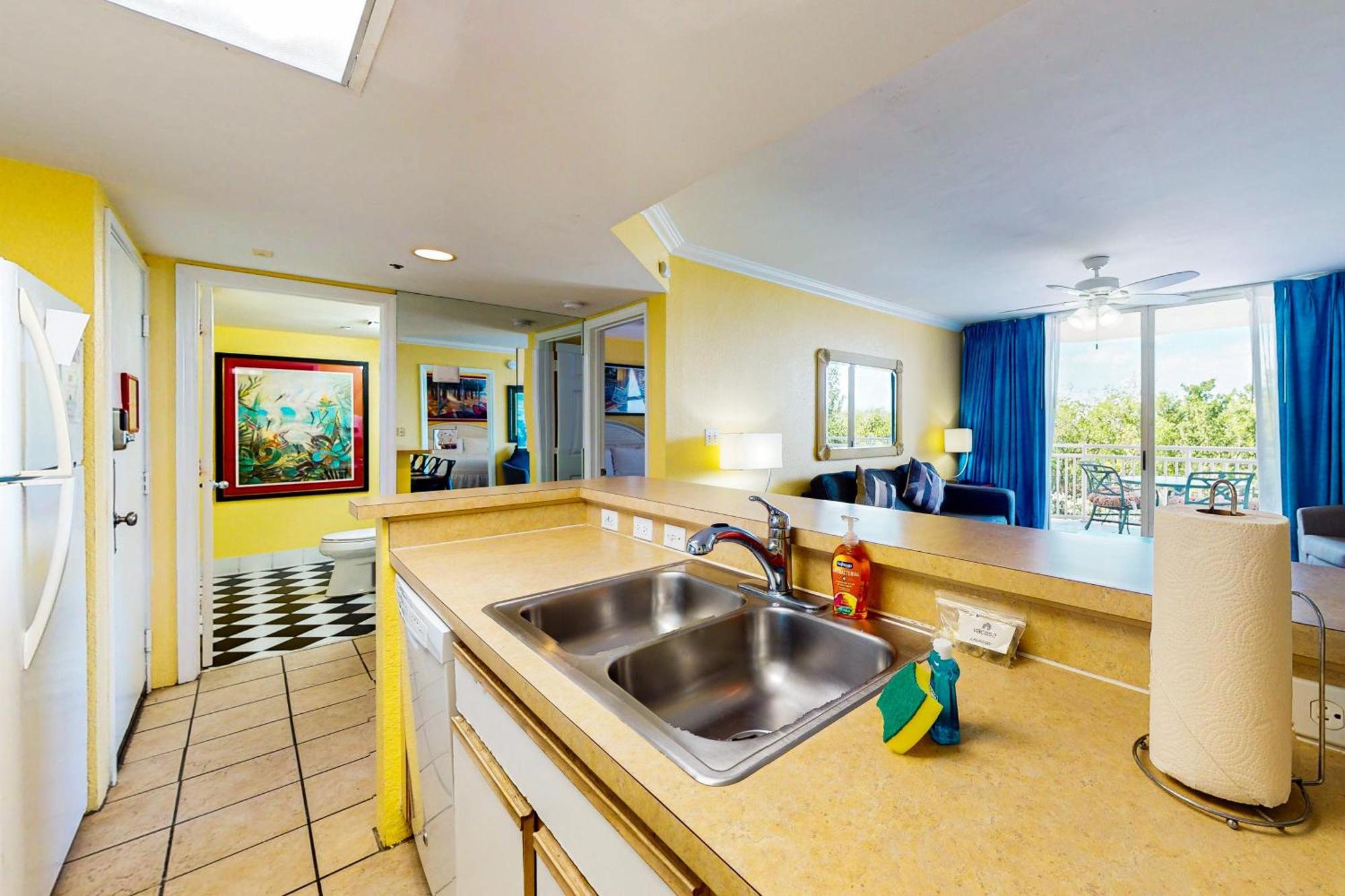 Sunrise Suites Dominican Suite #110 Key West Room photo